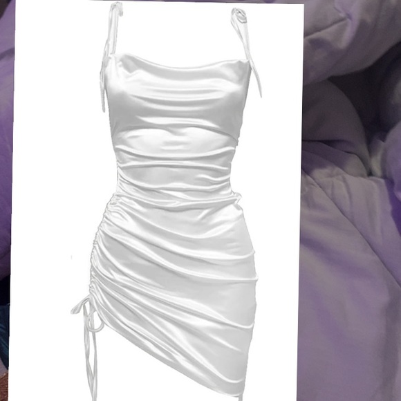 White silk dress from LEAU. Never worn. - Picture 1 of 3